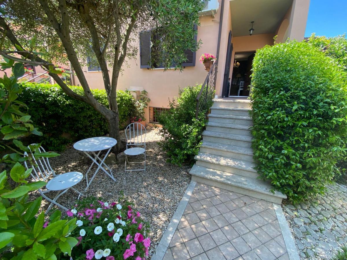 B&B L'Ulivo Fiumicino Luaran gambar