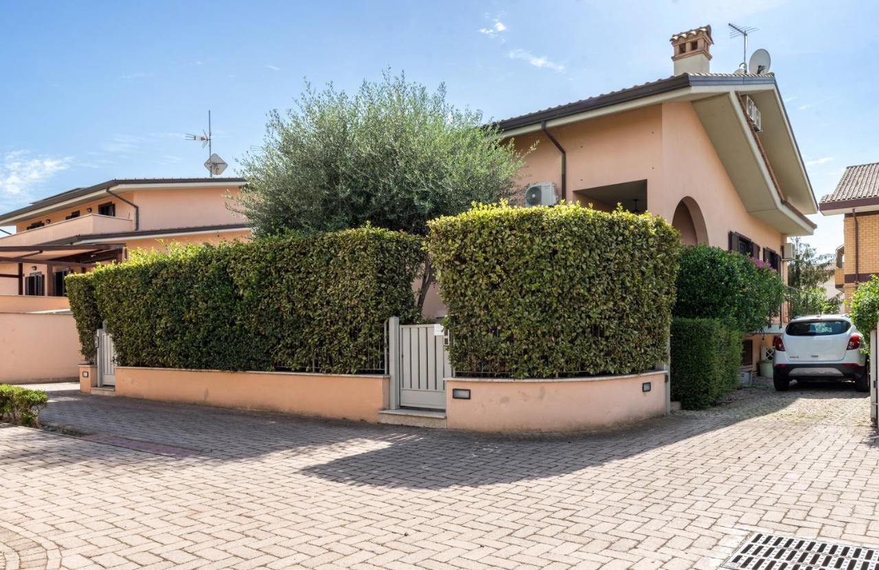 B&B L'Ulivo Fiumicino Luaran gambar