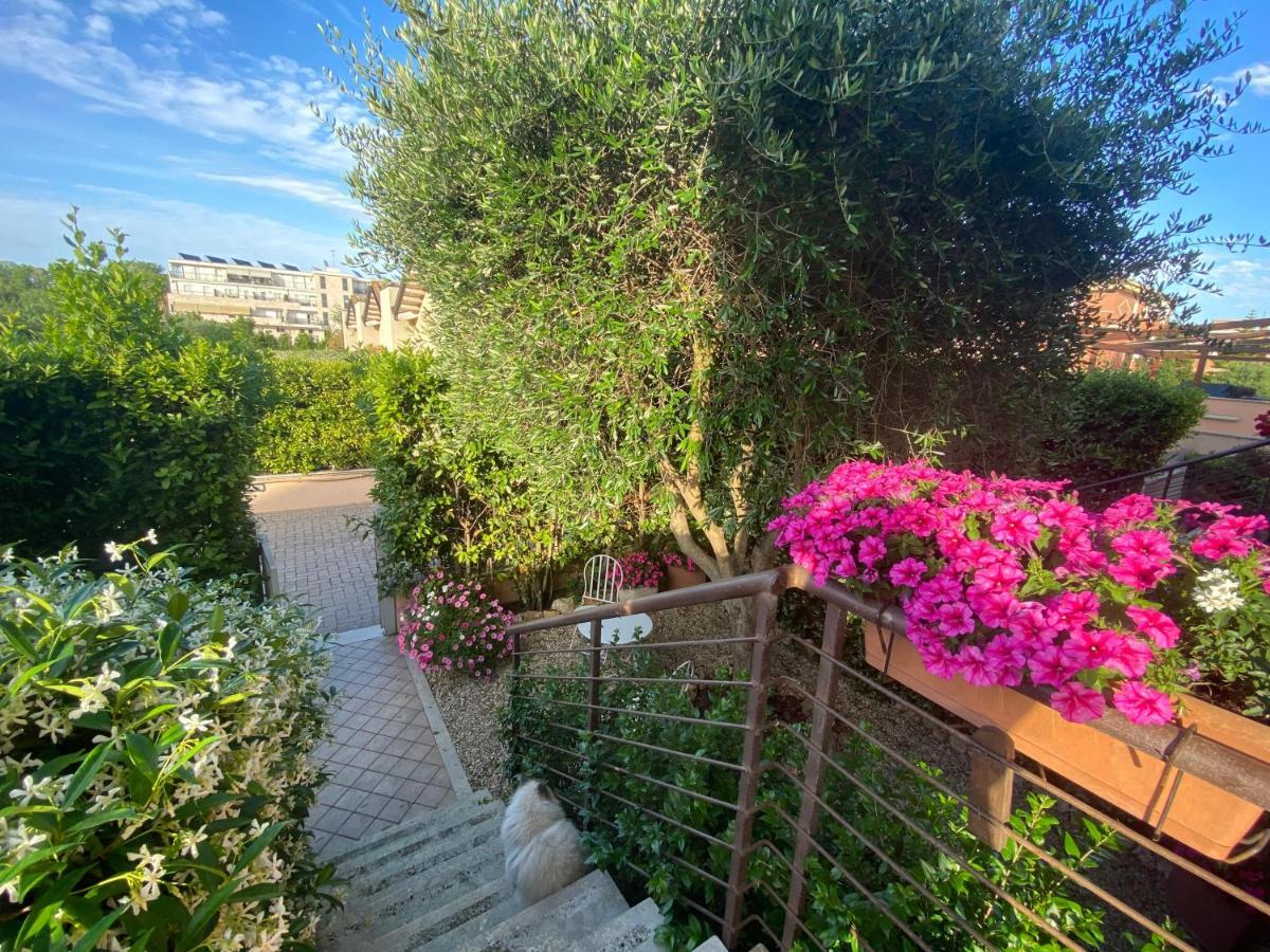 B&B L'Ulivo Fiumicino Luaran gambar